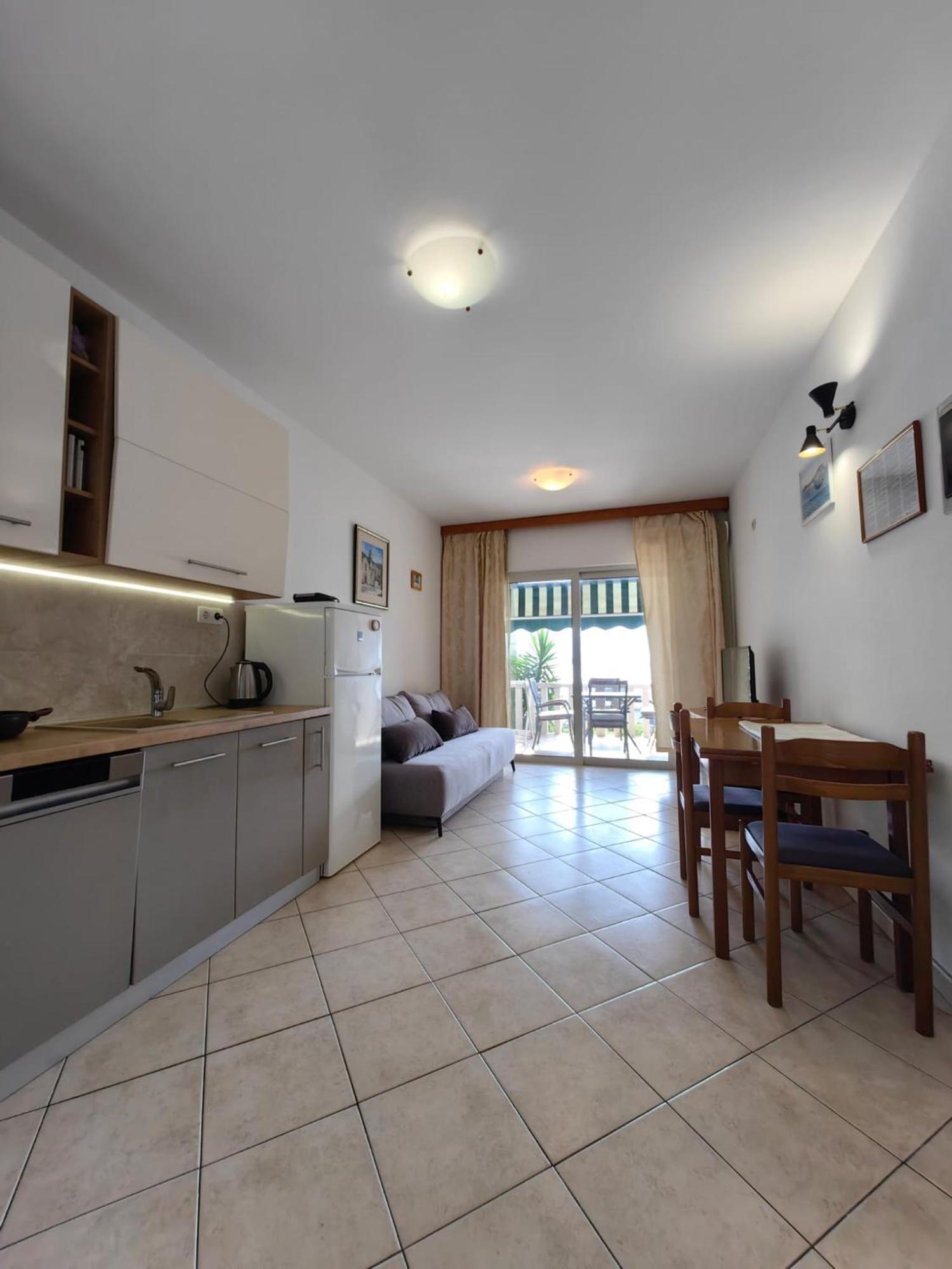 Zal Beach Apartments Prizba Exterior photo