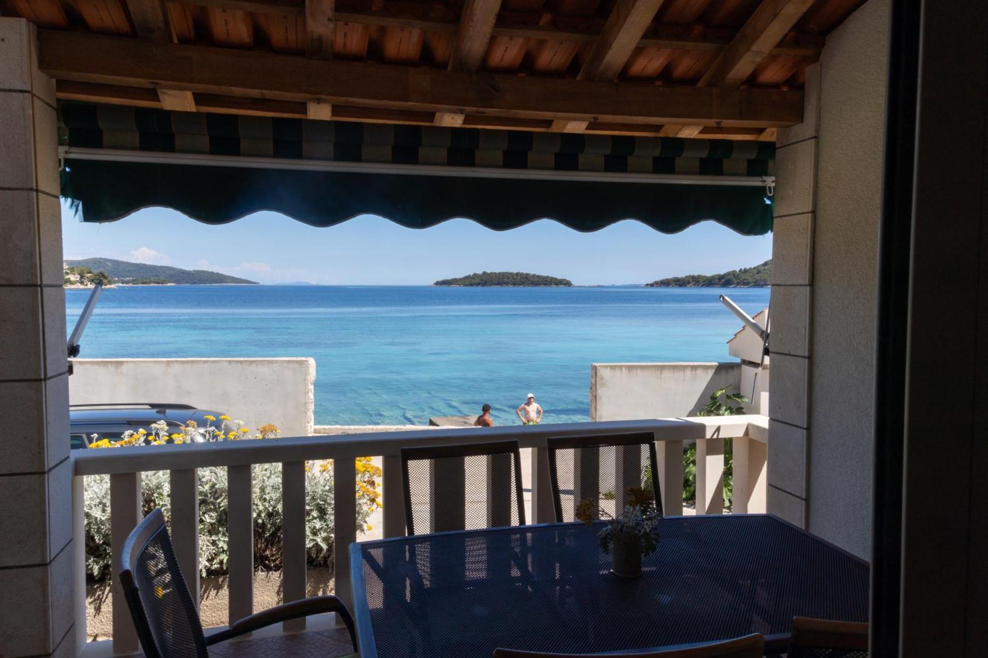 Zal Beach Apartments Prizba Exterior photo